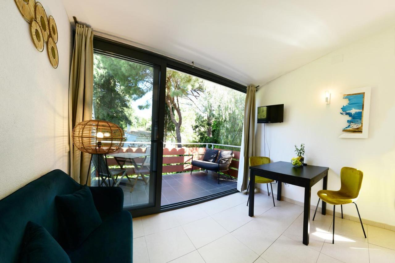 Pequeno Y Acogedor En El Centro De Cadaques Apartment Ngoại thất bức ảnh